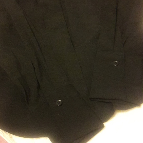 NEW SHIRT - Picture 4 of 7